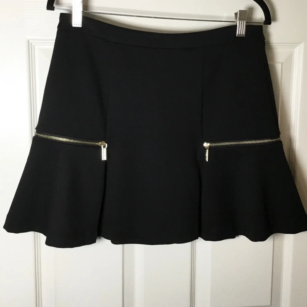Michael Kors Black Gold Zipper Mini Skirt with Ruffle Flounce - 6